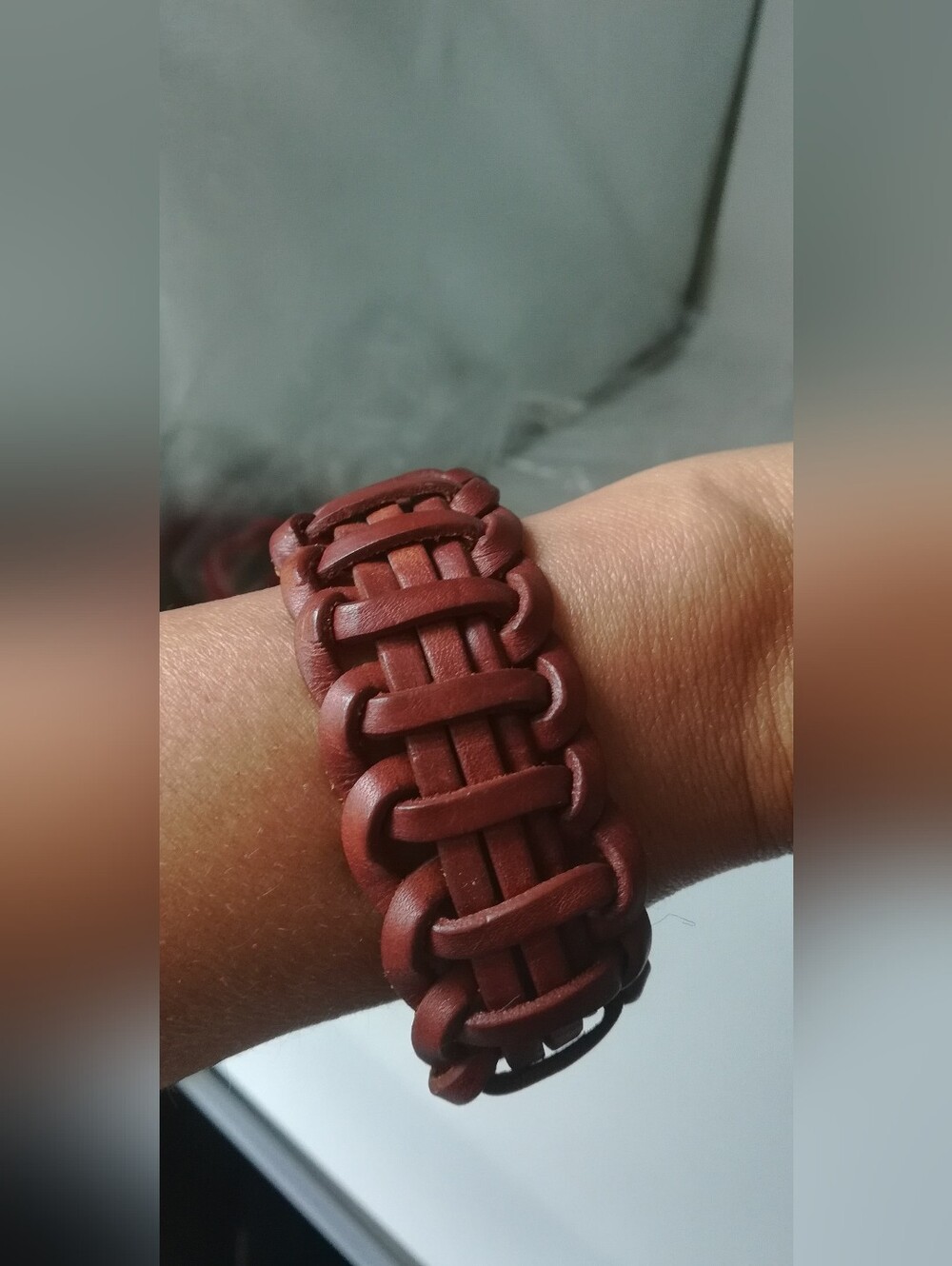 Men's Brown Braided Leather Bracelet - Classic Casual Style